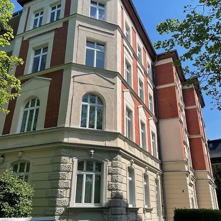 Elisabett - Isa - 1 Schlafzimmer Und 1 Bad, Bis 2 Personen Lägenhet *