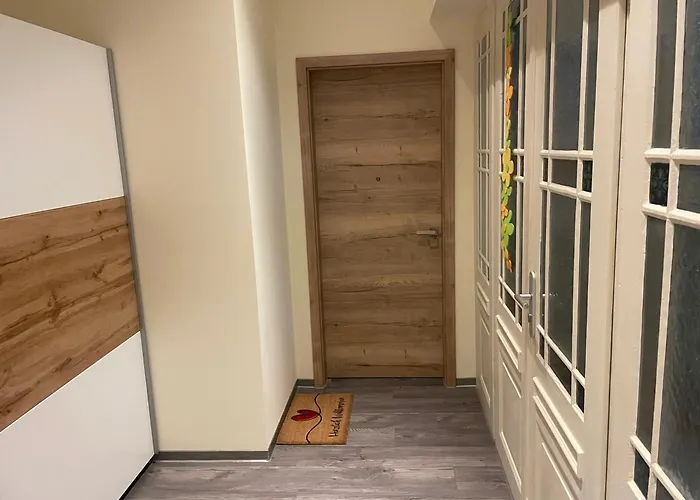 Apartment Elisabett - Isa - 1 Schlafzimmer Und 1 Bad, Bis 2 Personen Erfurt