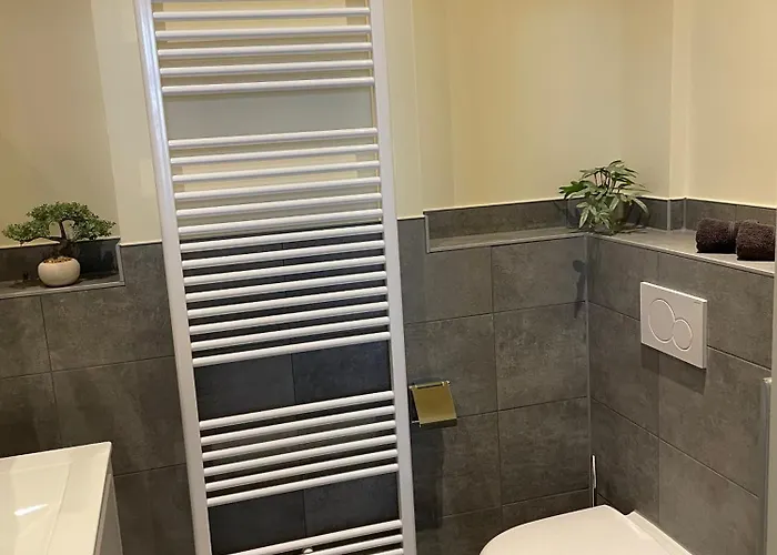 Elisabett - Isa - 1 Schlafzimmer Und 1 Bad, Bis 2 Personen Apartment